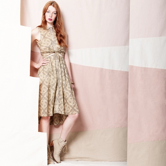 Samantha Pleet Elegant Beige Patterned Dress 4 - Picture 1 of 2